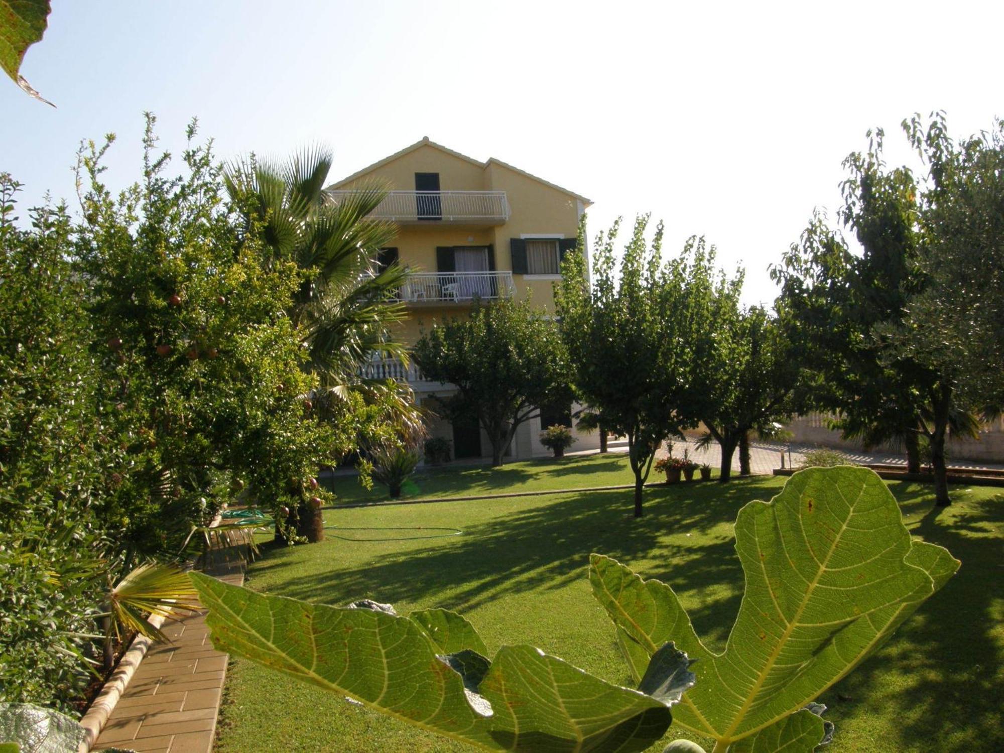 Villa Slavica 1 沃迪切 外观 照片